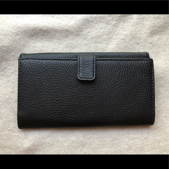 💕Jessica Simpson Large Bow Wallet 💕 - Picture 2 of 15